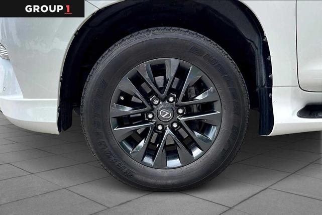 Photo of 2022 Starfire Pearl Lexus GX 460