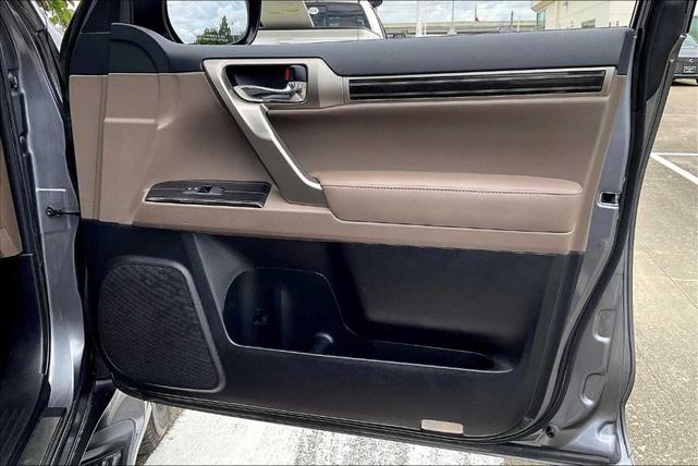 Photo of 2021 Nebula Gray Pearl Lexus GX 460