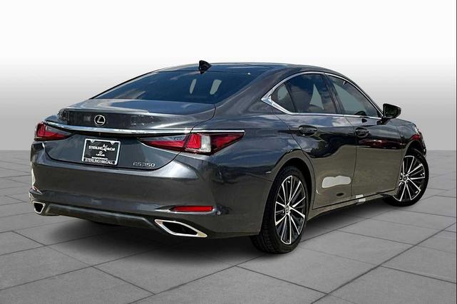 Photo of 2022 Cloudburst Gray Lexus ES 350