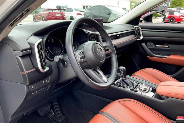 Photo of 2024 Wind Chill Pearl Mazda CX-50