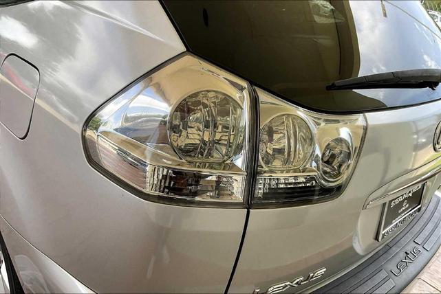 Photo of 2009 Classic Silver Metallic Lexus RX 350