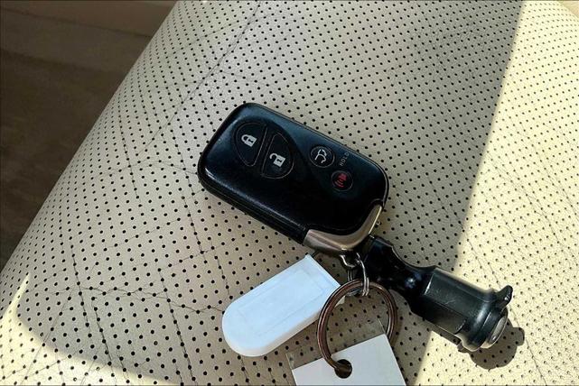 Photo of 2015 Claret Mica Lexus RX 350