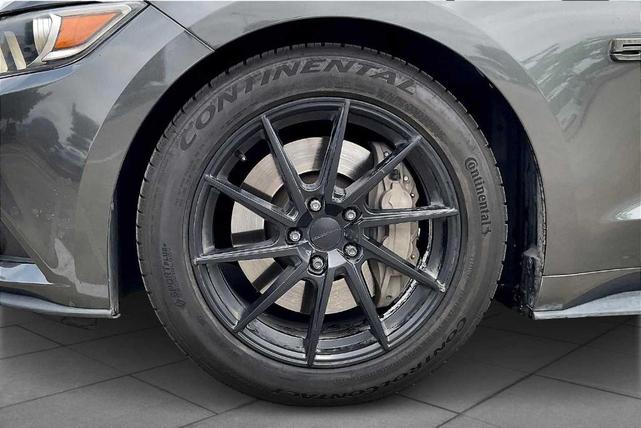 Photo of 2017 Magnetic Metallic Ford Mustang