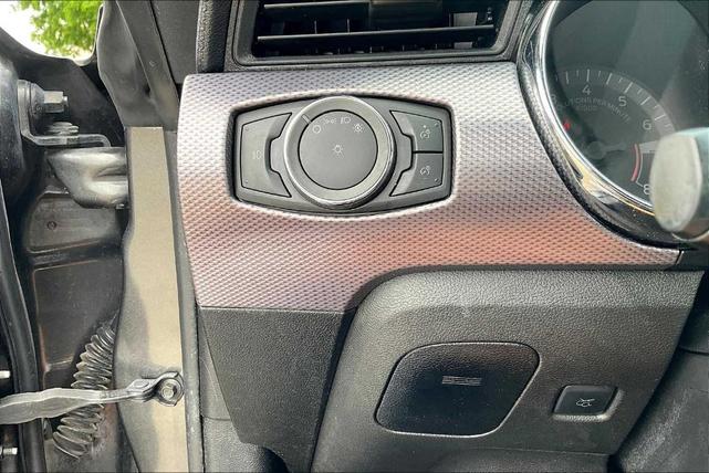 Photo of 2017 Magnetic Metallic Ford Mustang