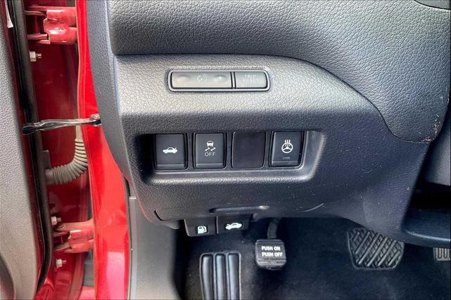 Photo of 2017 Cayenne Red Nissan Altima