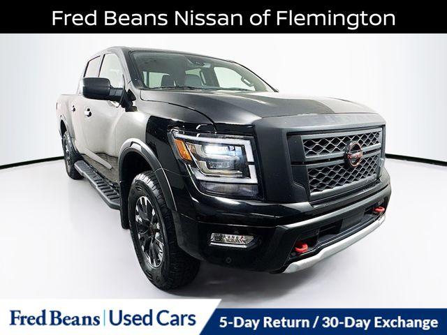 Photo of 2023 Black Nissan Titan