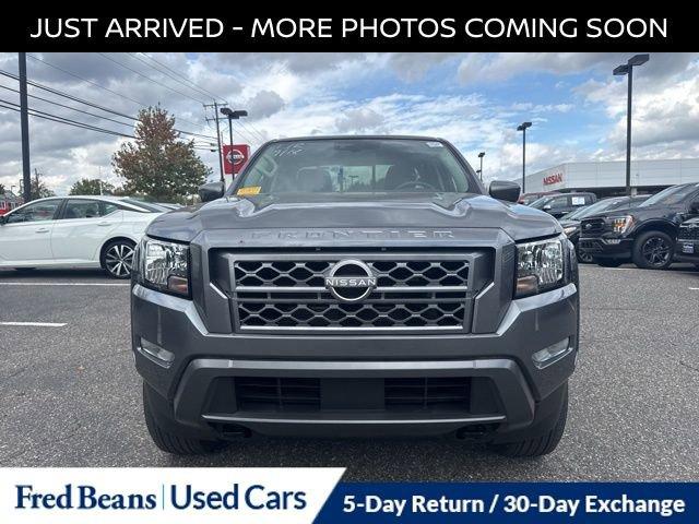 Photo of 2023 Gun Metallic Nissan Frontier