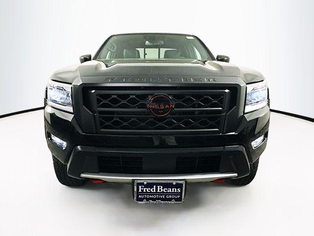 Photo of 2022 Super Black Nissan Frontier
