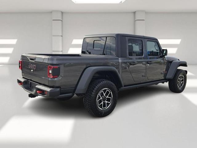 Photo of 2025 Gray Jeep Gladiator