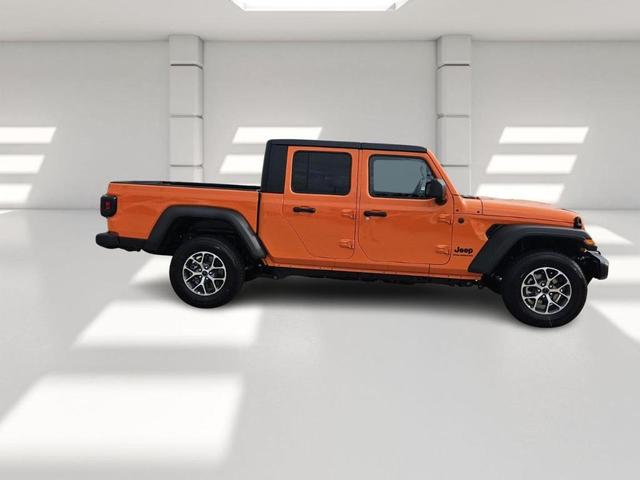 Photo of 2025 Orange Jeep Gladiator