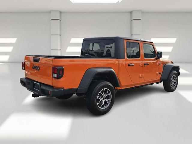 Photo of 2025 Orange Jeep Gladiator