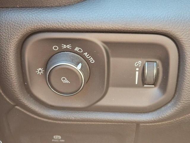 Photo of 2024 White RAM 1500