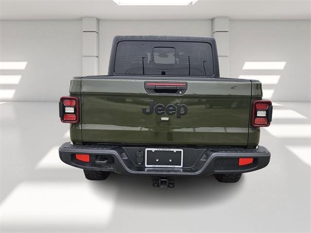 Photo of 2024 Green Jeep Gladiator