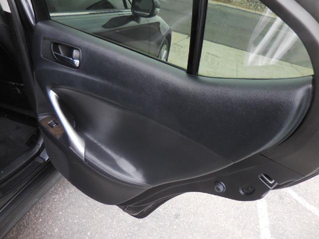 Photo of 2010 Gray Lexus IS 250