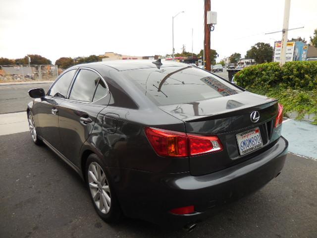 Photo of 2010 Gray Lexus IS 250