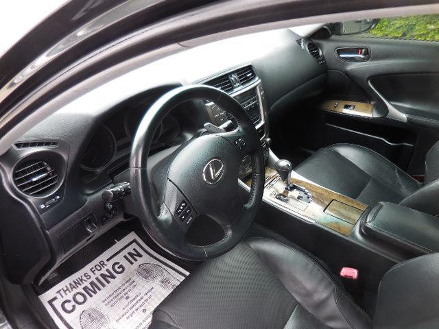 Photo of 2010 Gray Lexus IS 250