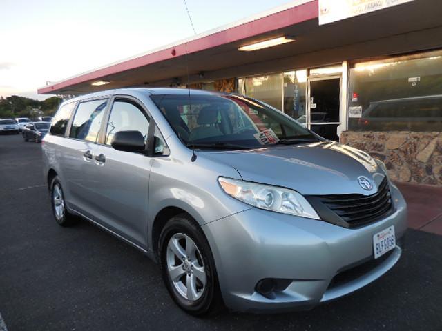 2012 Toyota Sienna