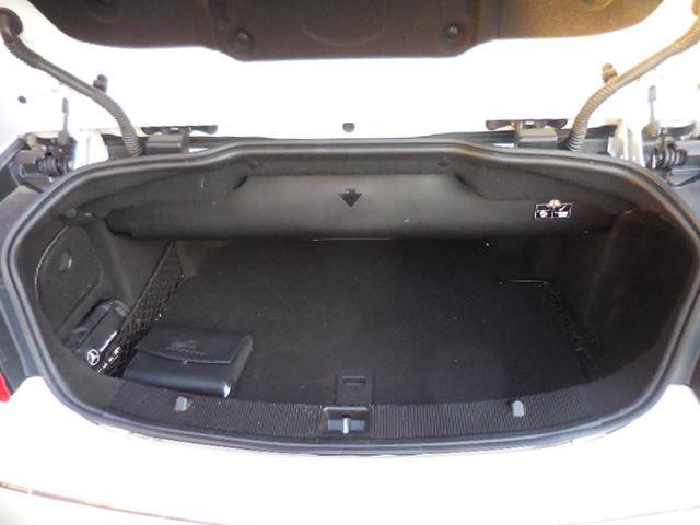 Photo of 2012 White Mercedes-Benz E-Class