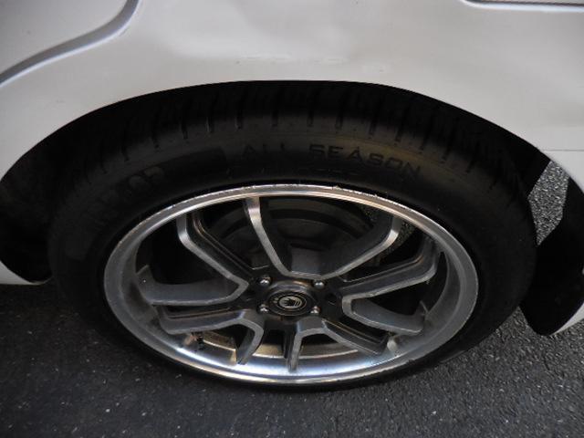 Photo of 2016 Cloud White Nissan Versa