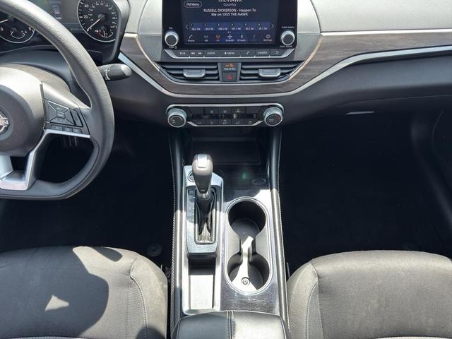 Photo of 2023 Red/Red Nissan Altima