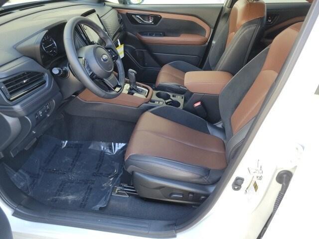 Photo of 2025 Crystal White Subaru Forester