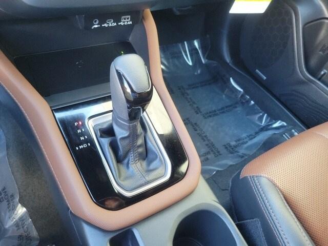 Photo of 2025 Crystal White Subaru Forester