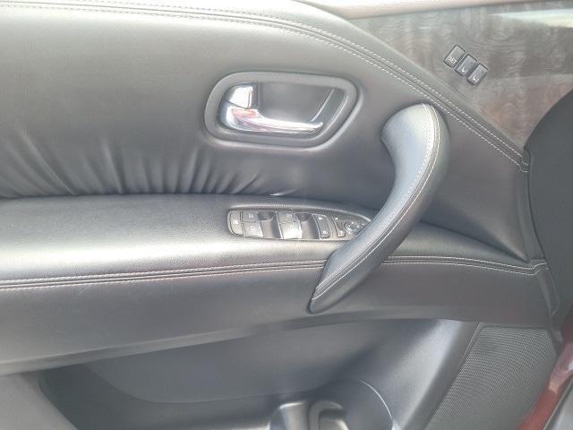 Photo of 2022 Coulis Red Nissan Armada
