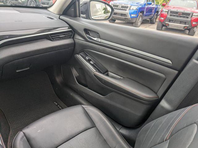 Photo of 2024 Gun Metallic Nissan Altima