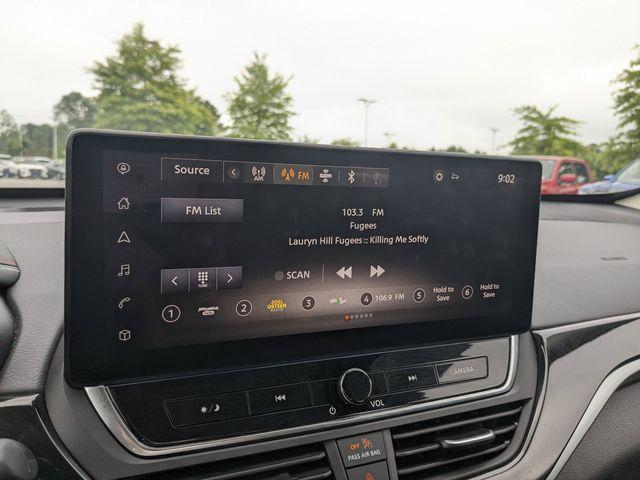 Photo of 2024 Gun Metallic Nissan Altima