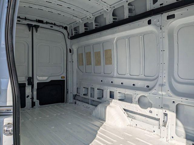 Photo of 2023 Oxford White Ford Transit-250