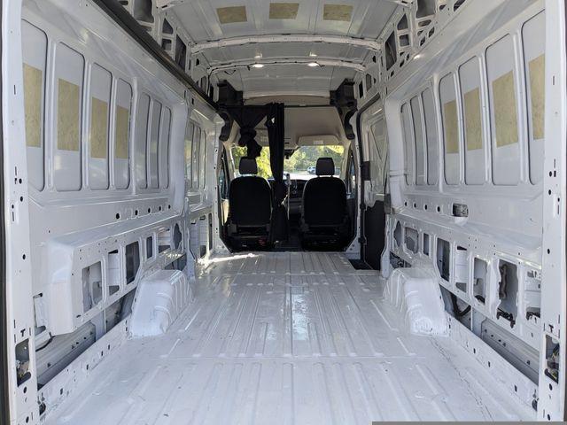 Photo of 2023 Oxford White Ford Transit-250