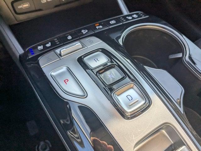 Photo of 2024 White Pearl Hyundai TUCSON