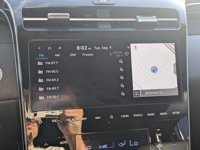 Photo of 2024 White Pearl Hyundai TUCSON