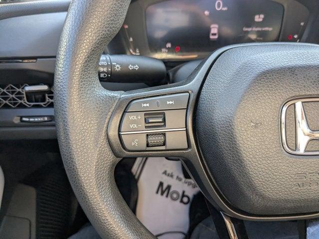 Photo of 2023 Platinum White Pearl Honda Accord