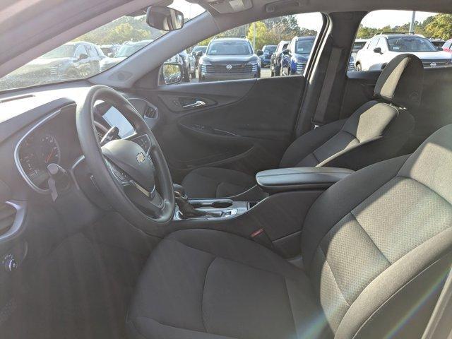 Photo of 2024 Mineral Gray Metallic Chevrolet Malibu