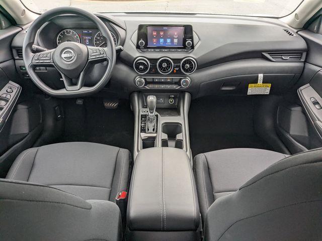 Photo of 2025 Cloud White Nissan Sentra
