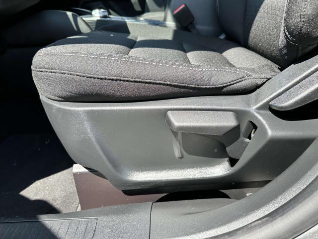 Photo of 2025 Gray Metallic Ford Escape