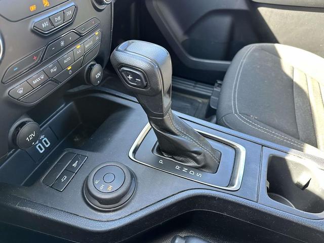 Photo of 2022 Oxford White Ford Ranger