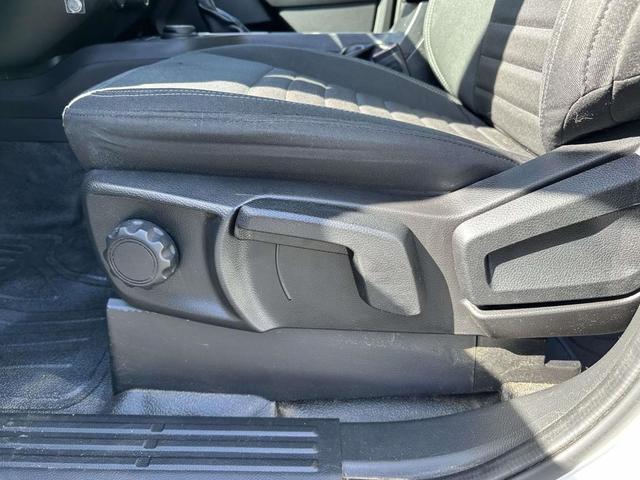 Photo of 2022 Oxford White Ford Ranger