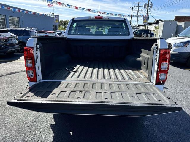 Photo of 2022 Oxford White Ford Ranger