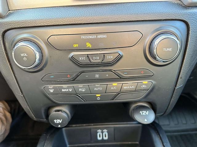 Photo of 2022 Oxford White Ford Ranger