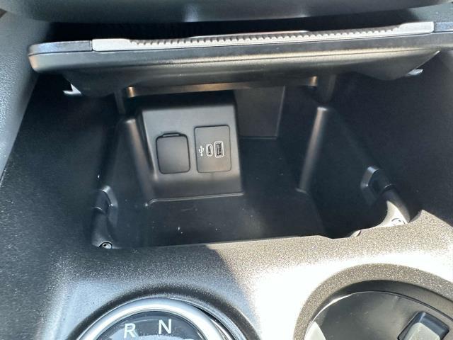 Photo of 2025 Carbonized Gray Metallic Ford Explorer