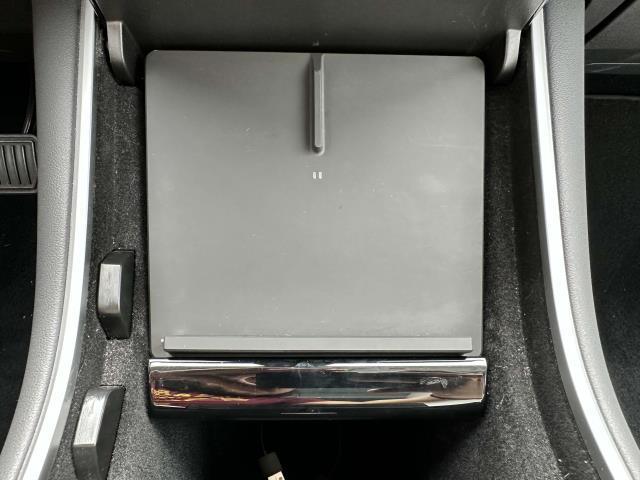 Photo of 2020 Pearl White Multi-Coat Tesla Model 3