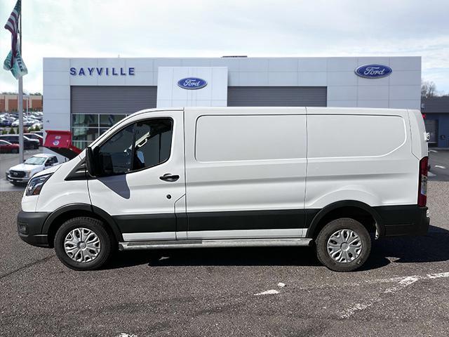 Photo of 2023 Oxford White Ford Transit-250