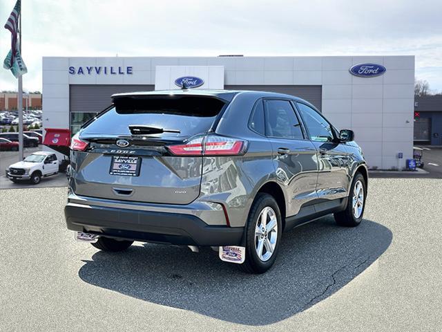 Photo of 2024 Carbonized Gray Metallic Ford Edge