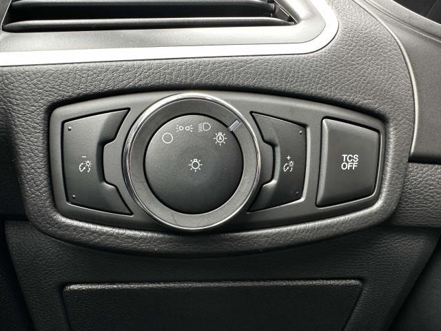 Photo of 2024 Carbonized Gray Metallic Ford Edge