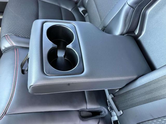 Photo of 2025 Agate Black Metallic Ford Escape