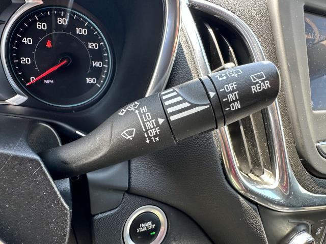 Photo of 2020 Midnight Blue Metallic Chevrolet Equinox