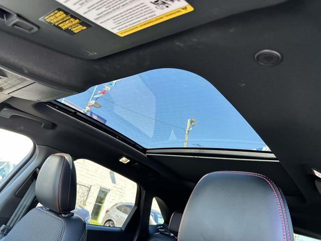 Photo of 2025 Agate Black Metallic Ford Escape