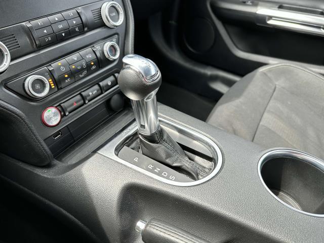Photo of 2023 Iconic Silver Metallic Ford Mustang